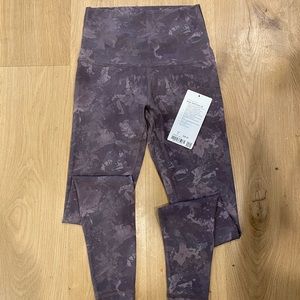 NWT Lululemon Align SHR Pant 28”